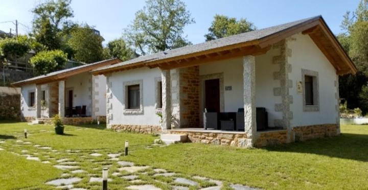 Lagunas De Sanabria Guest House Trefacio Екстериор снимка